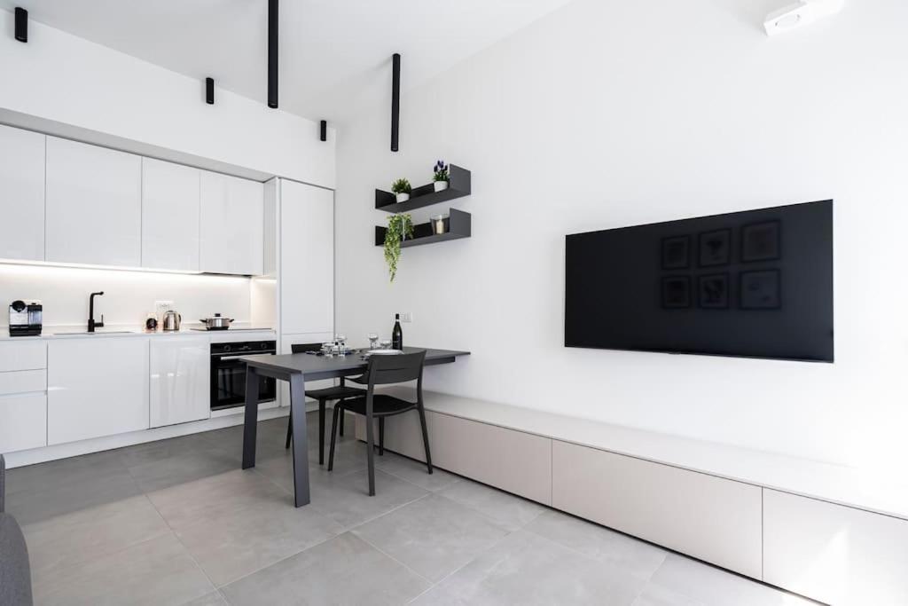 Aria Di - Scalo Farini * Milan